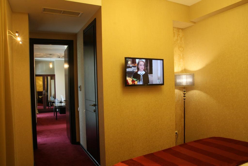 Marionn Hotel Тбилиси Стая снимка